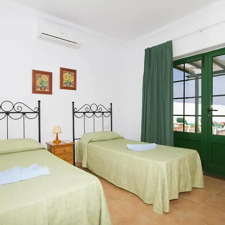 호텔 Villas Brisa Marina 3*